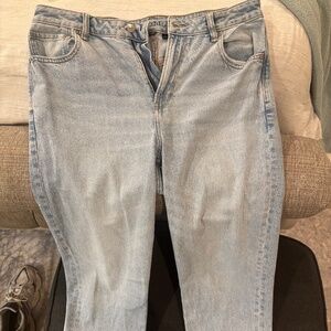American eagle mom jeans